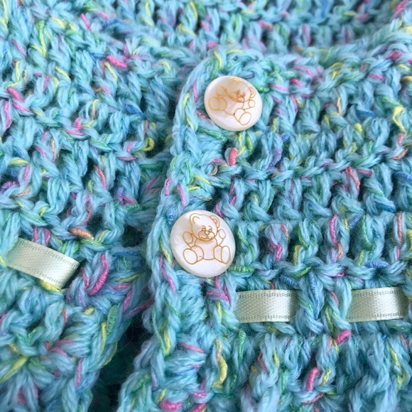 Hand-crocheted pullover sweater. - Picture 4 of 4